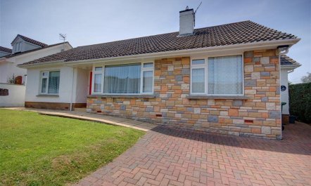 3 Bed in Croyde