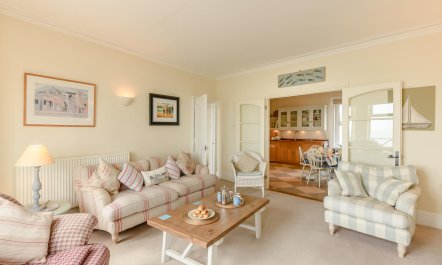 3 Bed in Southwold 4