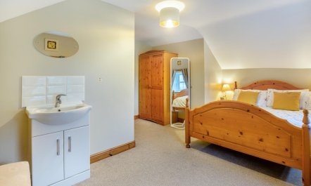 2 Bed in Betws-y-Coed 9