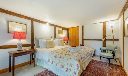 5 Bed in Magham Down 3