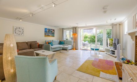 4 Bed in Friston 1