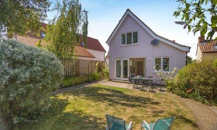 4 Bed in Friston 4