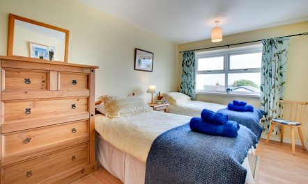 2 Bed in Bamburgh 9