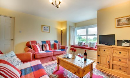 2 Bed in Bamburgh 1