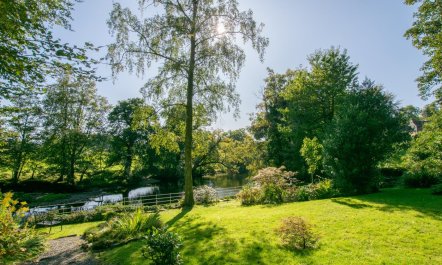 1 Bed in Clappersgate 8