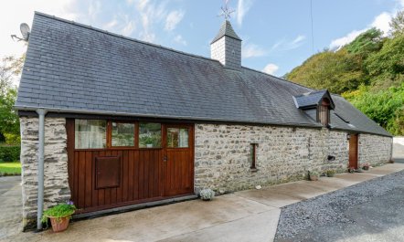 2 Bed in Machynlleth 8