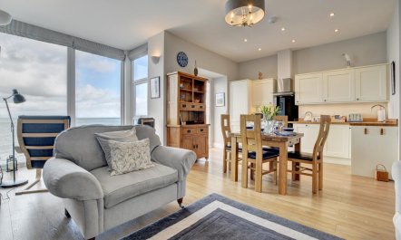 2 Bed in Ilfracombe 9