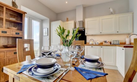 2 Bed in Ilfracombe 3