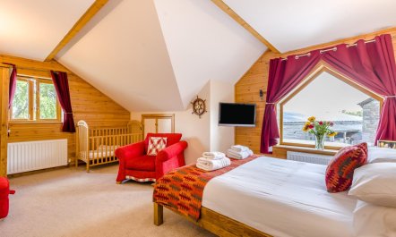 4 Bed in Brecon 1