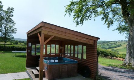 4 Bed in Brecon 5