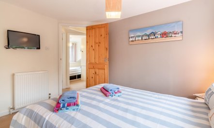 3 Bed in Middleton 9