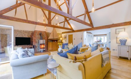 4 Bed in Blakeney 9