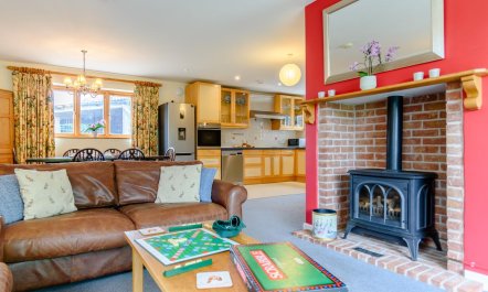 2 Bed in Bramfield 2