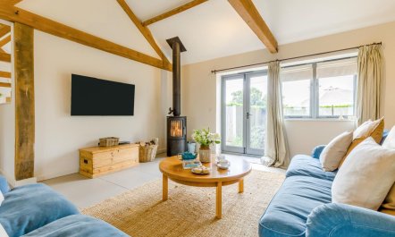2 Bed in East Ruston 3