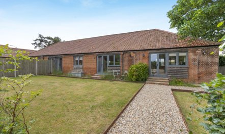 2 Bed in East Ruston