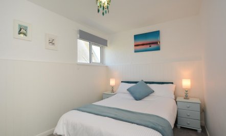 2 Bed in St. Keverne 4