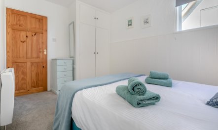 2 Bed in St. Keverne 5
