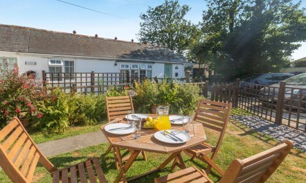 2 Bed in St. Keverne 9