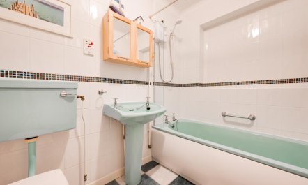 3 Bed in Saundersfoot 9