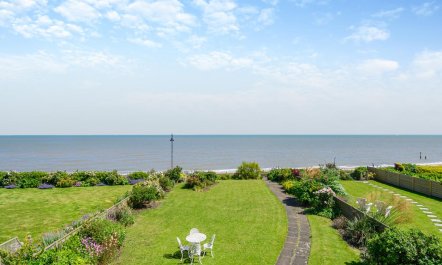 5 Bed in Southwold 3