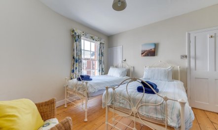 2 Bed in Southwold 5