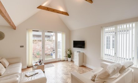 1 Bed in Southwold 1