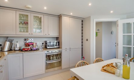 4 Bed in Southwold 7