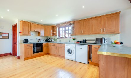 3 Bed in St Columb 3