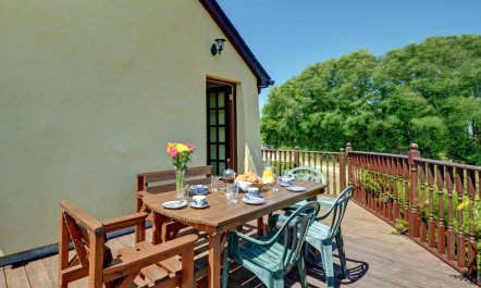 3 Bed in St Columb 3