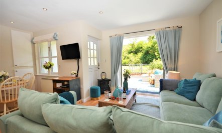 2 Bed in Little Petherick 1