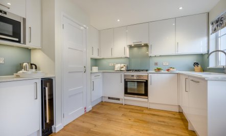 3 Bed in Padstow 2