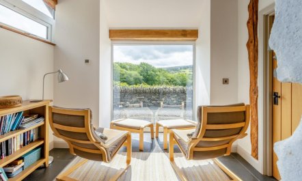 3 Bed in Machynlleth 2