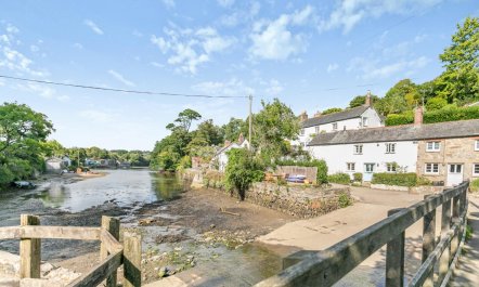 3 Bed in Helford 4