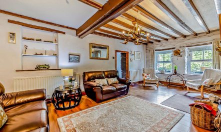 3 Bed in Machynlleth 4