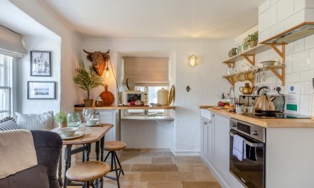 2 Bed in St. Ives 2