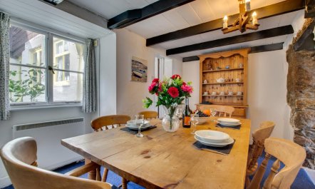 3 Bed in Mousehole 7