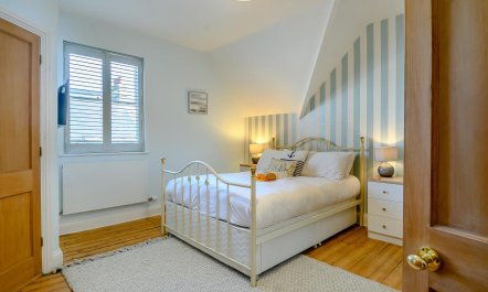 2 Bed in Southwold 7