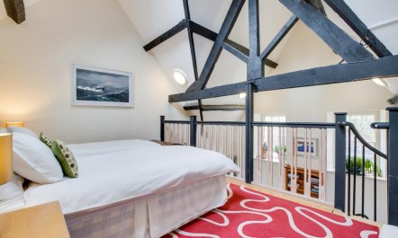 4 Bed in Llanbedrog 1