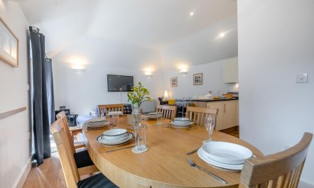 2 Bed in Porthleven 8