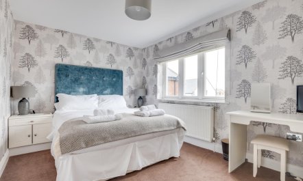 4 Bed in North Sunderland 7