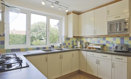 5 Bed in Walberswick 4