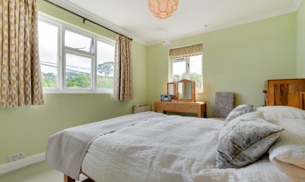 2 Bed in Helford 8