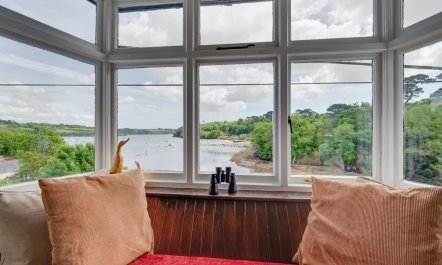 2 Bed in Helford 1