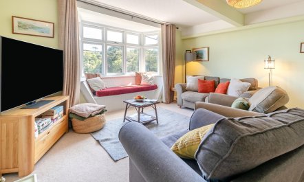 2 Bed in Helford 2