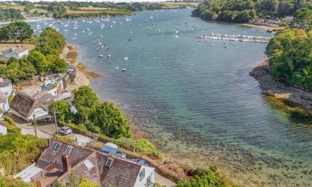 2 Bed in Helford