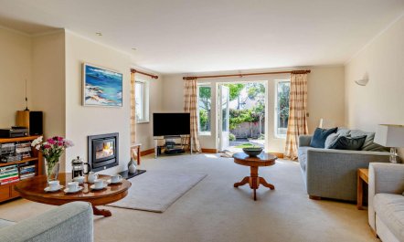 5 Bed in Croyde 2