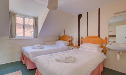 3 Bed in Southwold 5