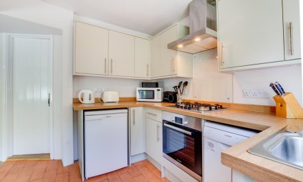 2 Bed in Southwold 5