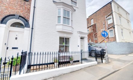 2 Bed in Whitby