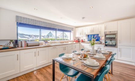 3 Bed in Westward Ho